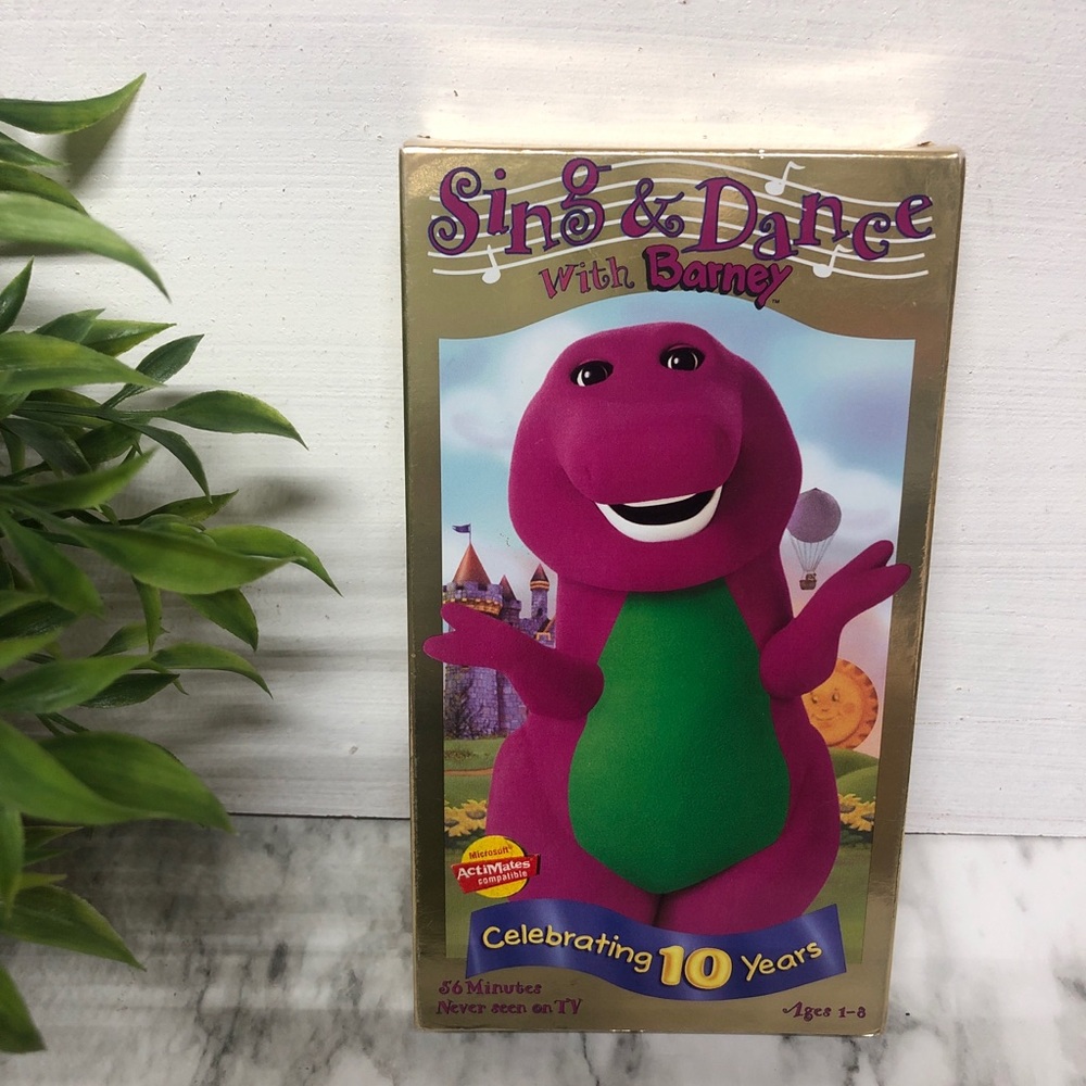 Sing and dance with Barney VHS 1998 Home Movie Tape